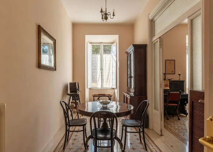Guesthost - Sapienza Elegant Apartment! Apartamento