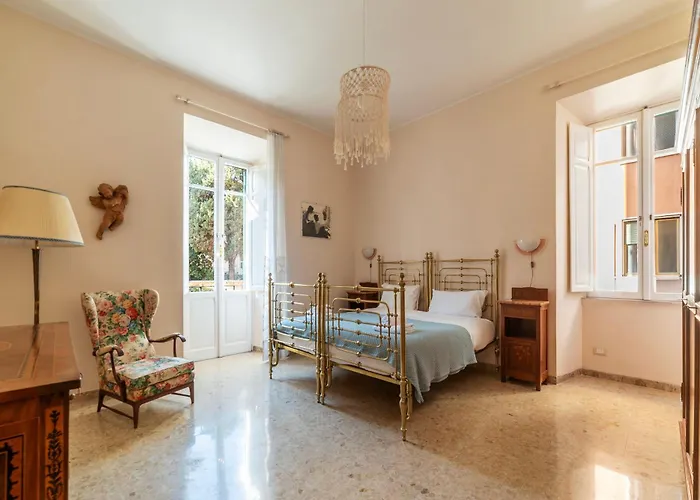 Apartamento Guesthost - Sapienza Elegant Apartment! Roma